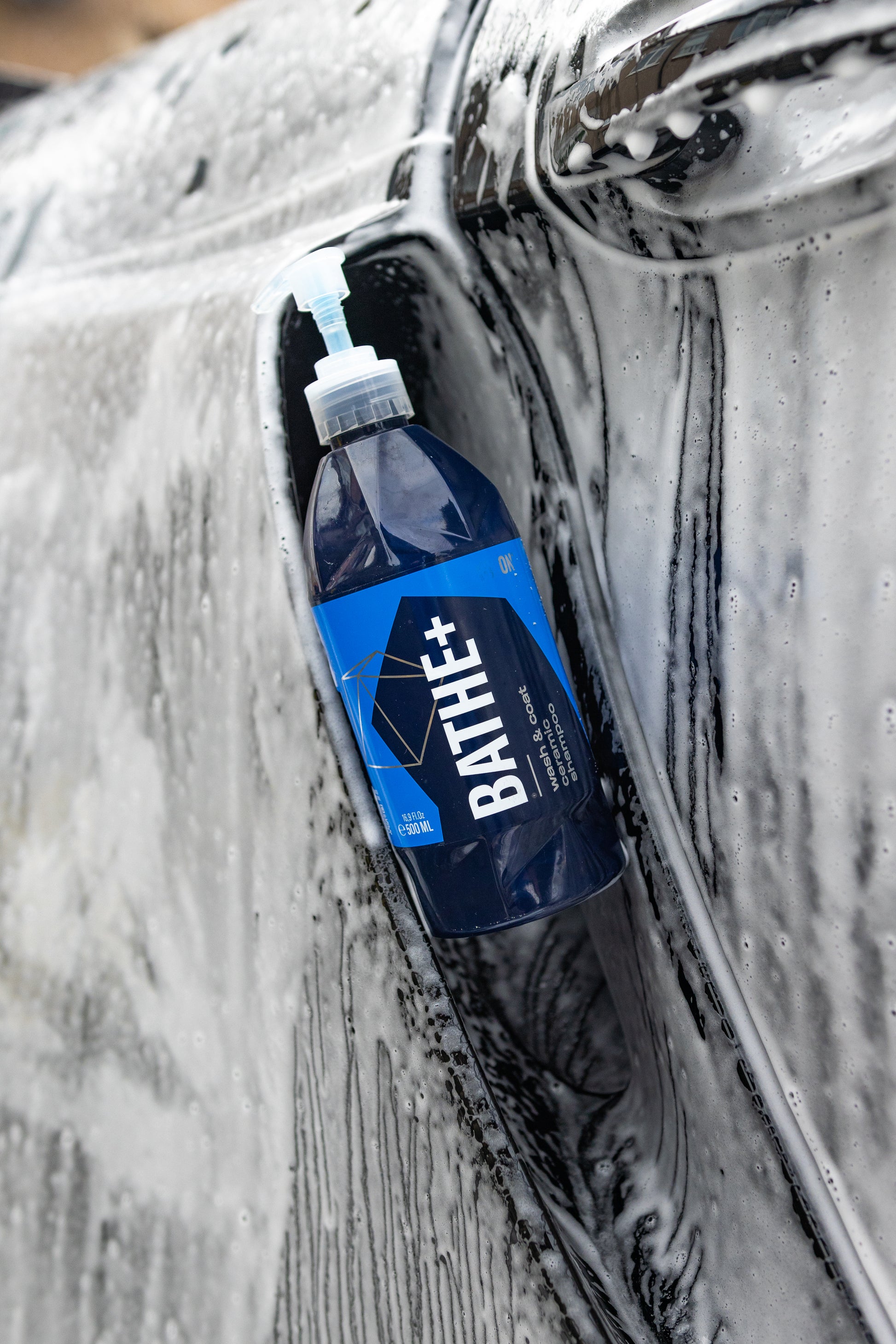 GYEON Q²M Bathe+ pH neutrale beschermende autoshampoo met SiO₂