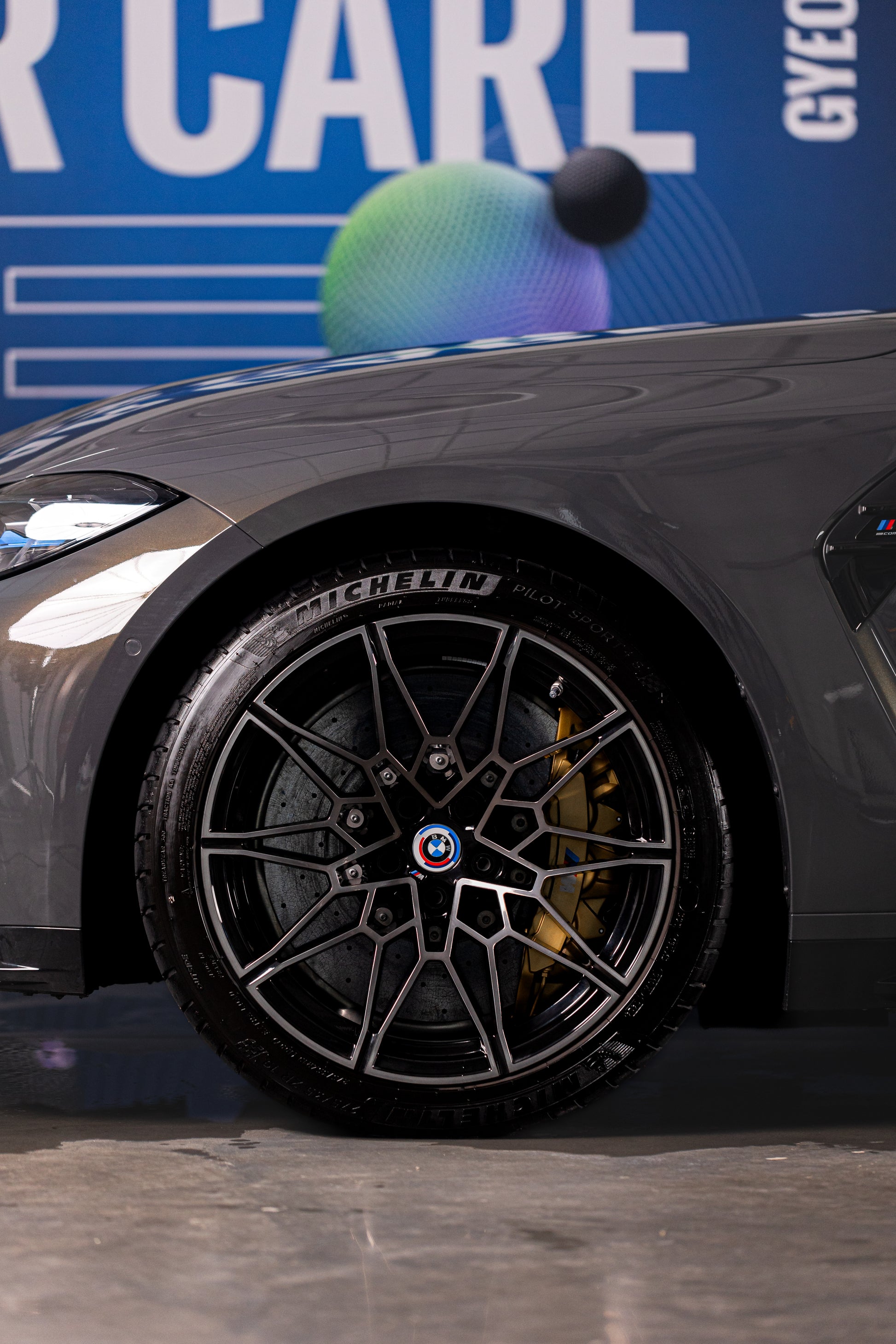 GYEON Q²M Tire Express snelle watergedragen bandendressing 